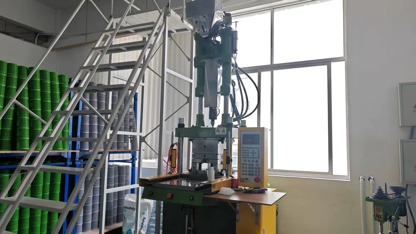Instalaciones de Marazual, inyección vertical